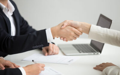 Hr handshaking successful candidate getting hired at new job, cl